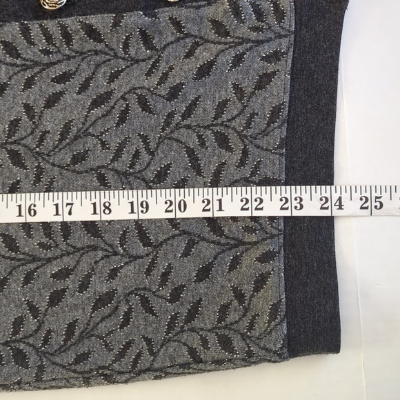 Cathy Daniels Metallic Leaf Button Up Cardigan Sweater SMALL Gray Embellished - Picture 15 of 16